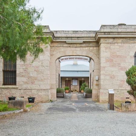 ホテル The Old Mount Gambier Gaol エクステリア 写真